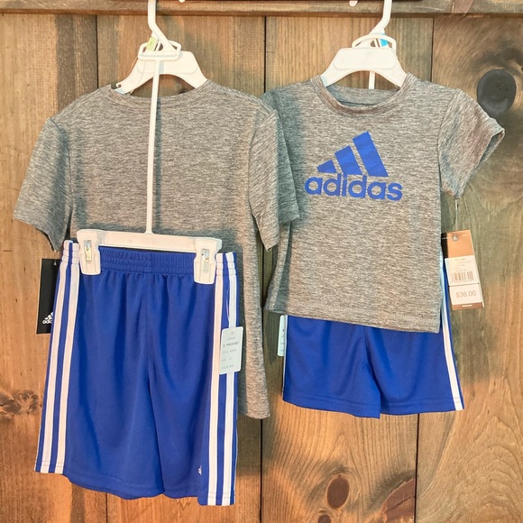 Matching Set of Boys Adidas Outfits - Picture 2 of 6
